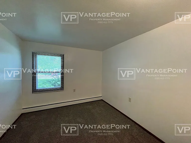 114 Victor St #9 — Photo 9