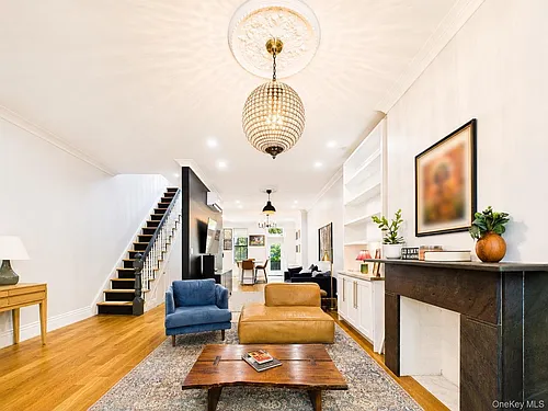 3 Jardine Pl #2F Photo 1