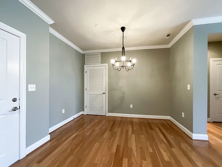518 Clarice Ave #308 — Photo 9
