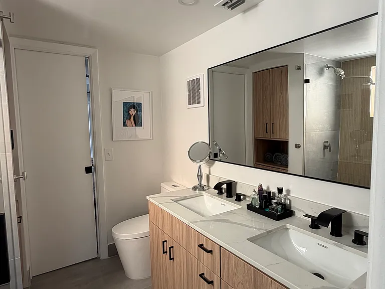 3607 SW 17th St — Photo 13