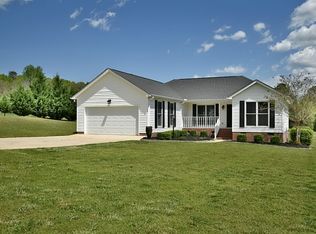 390 Grey Fox Run Rd, York, SC 29745