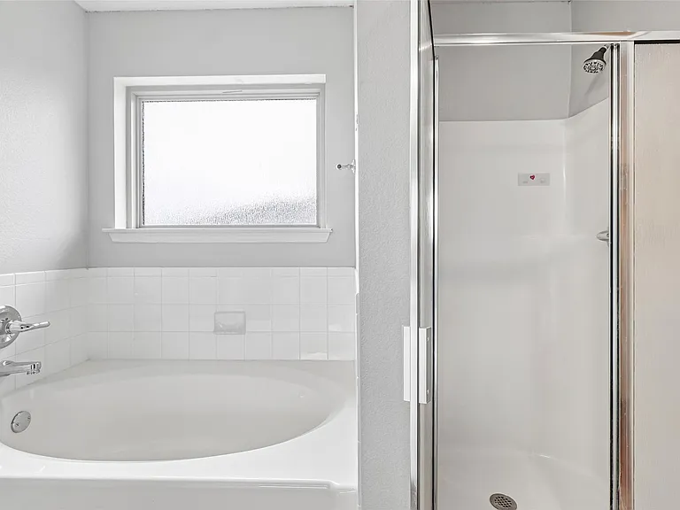 1309 Marlee Cir — Photo 21