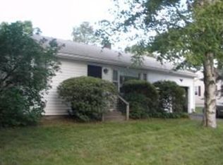 8 Barnes Ave, Lebanon, NH 03766