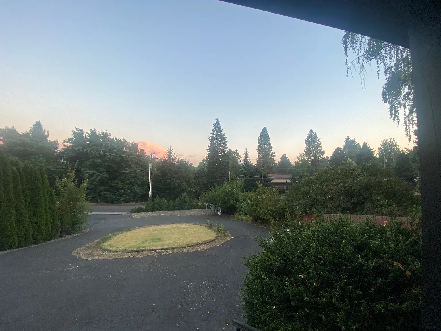 3 bed, 1296 sqft, $2,800 — Photo 4