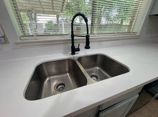 9634 Secretariat Dr, Houston, TX 77065