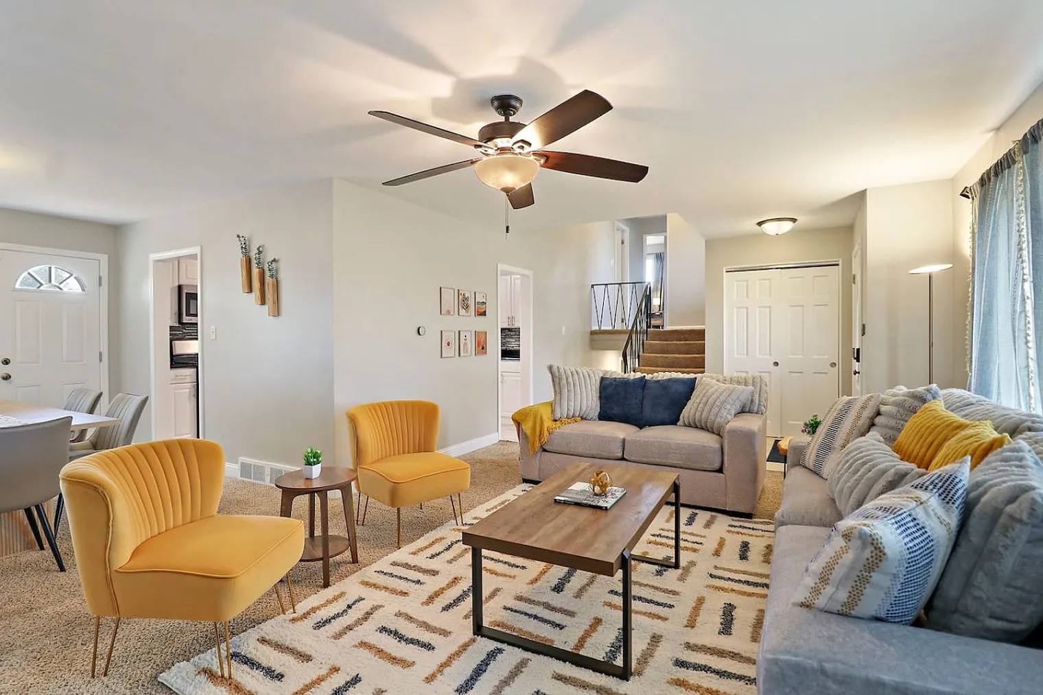 3 bed, 1.0 bath, $8,448 — Photo 1