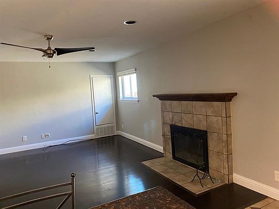 3rd image of 617 Walter Hill Dr