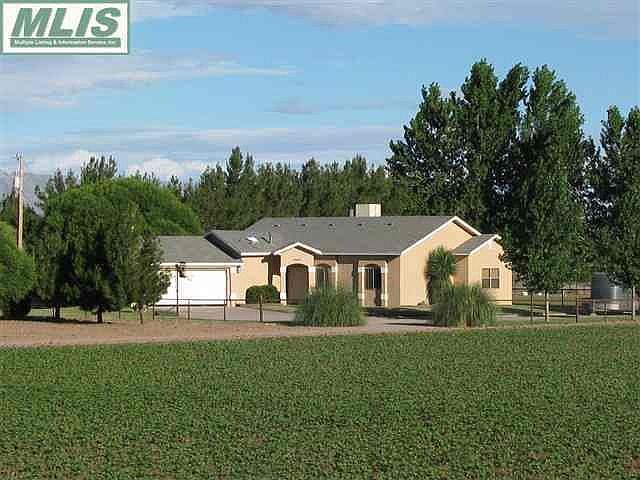 1st image of 420 Rusty Spur Ln