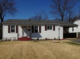 12175 McKelvey Rd, Maryland Heights, MO