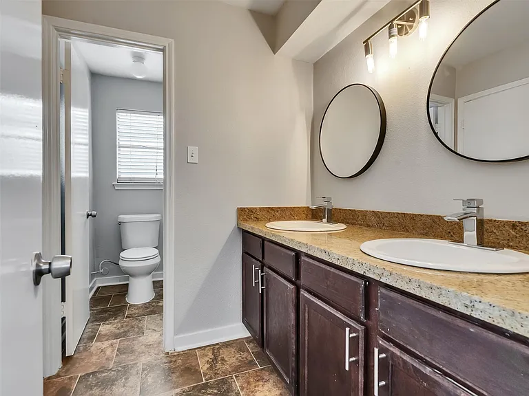612 Orangewood Dr — Photo 26