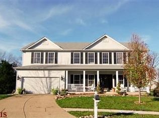 284 Botanical Ridge Dr, Wentzville, MO 63385