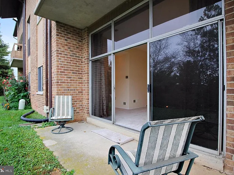 18730 Walkers Choice Rd #2 — Photo 10