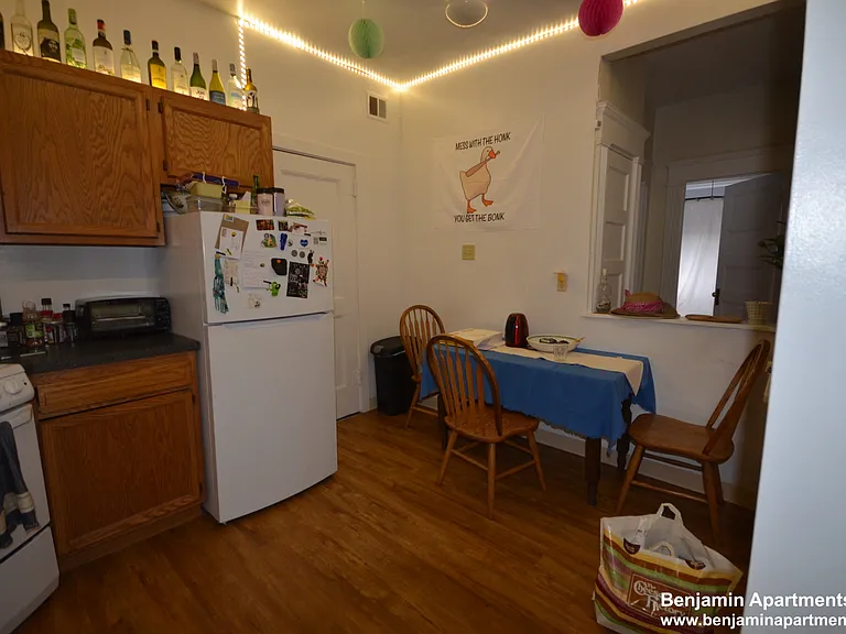 1595 Beacon St #31 — Photo 15