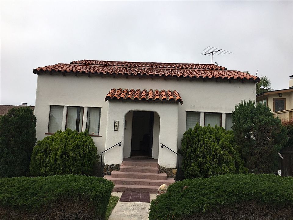 2nd image of 744 Bonair St