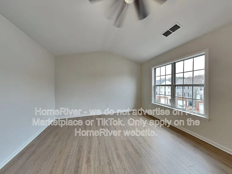 3455 Lathenview Ct — Photo 13