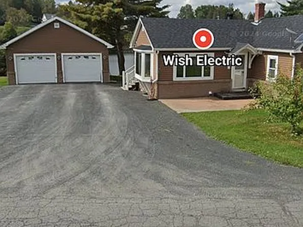 16 Church St, Fort Kent, ME 04781