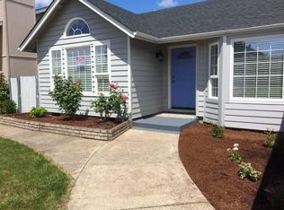 2074 Bonnie Ln, Springfield, OR 97477