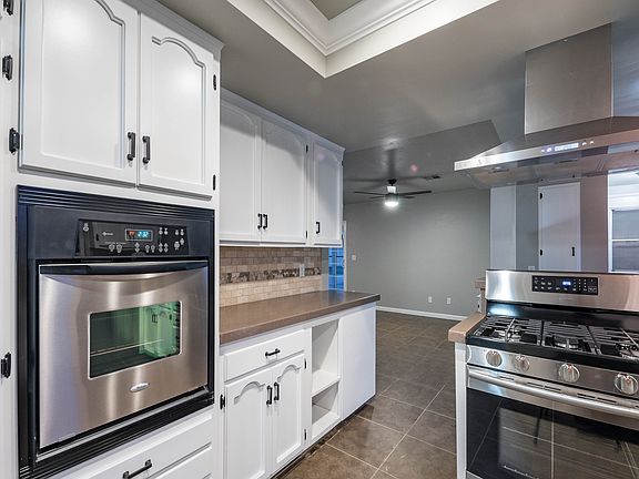5th image of 32400 Road 132 Unit D