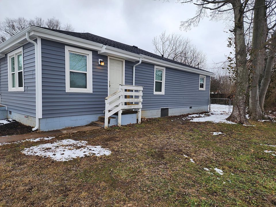 1st image of 645 Elder St