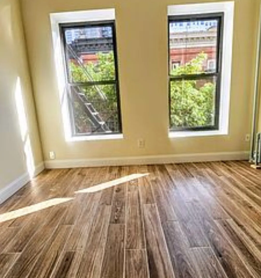 421 East 73rd Street — Photo 3