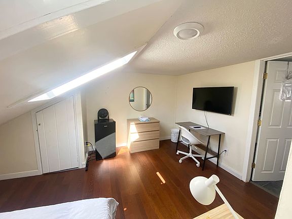5th image of 53 Doyle Ave #42