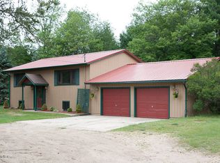 19028 Arrowhead Ln, Big Rapids, MI