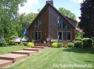 N3259 Right Of Way Rd, Peshtigo, WI 54157