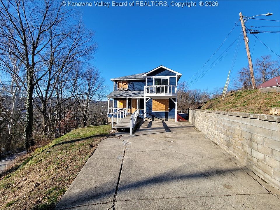 1st image of 1113 Woodland Dr