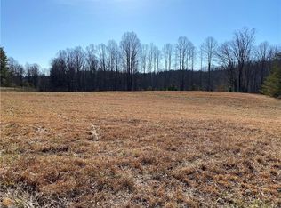 896 Toms Creek Church Rd, Pilot Mtn, NC 27041