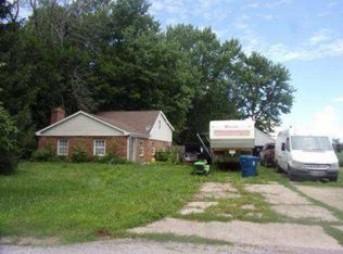 7925 Lake Rd, Indianapolis, IN 46217