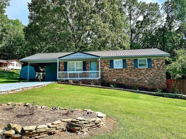 618 Douglas St, Oxford, AL 36203