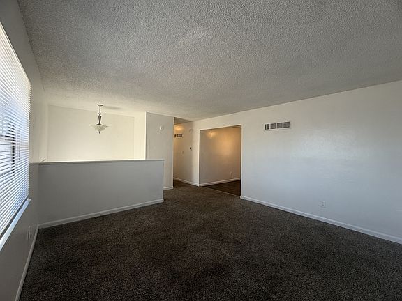 4th image of 1112 Olive St