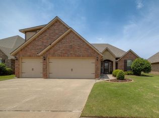 19213 Butterfly Blvd, Edmond, OK 73012