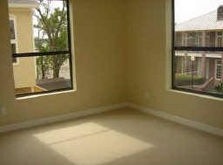 1514 Campbell Rd #D, Houston, TX 77055