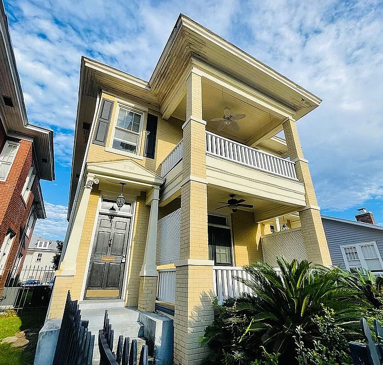 2509 Price St