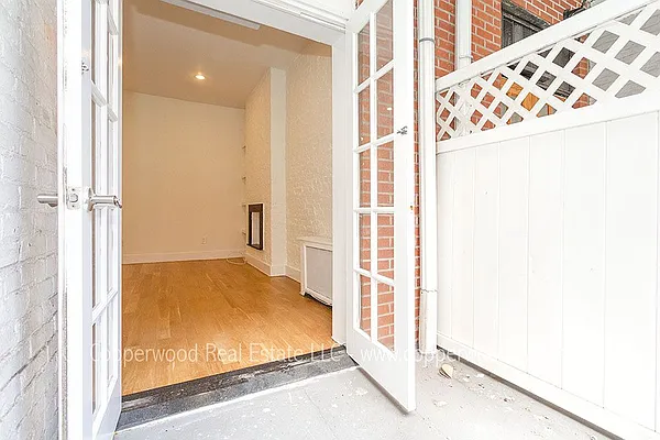 Rented by Copperwood Real Estate | media 19