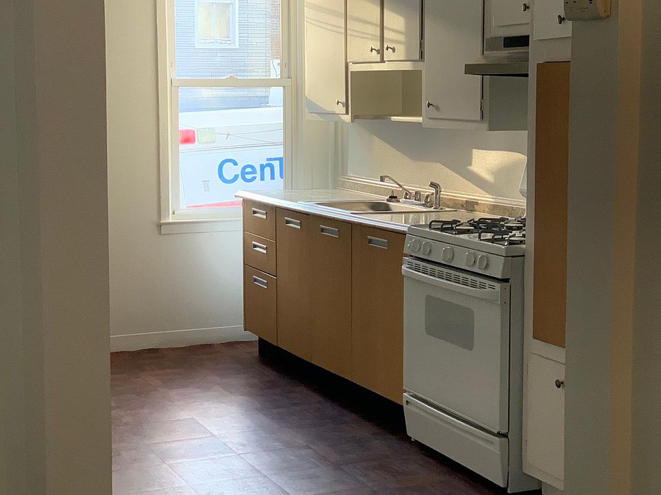 1st image of 8724 123rd St