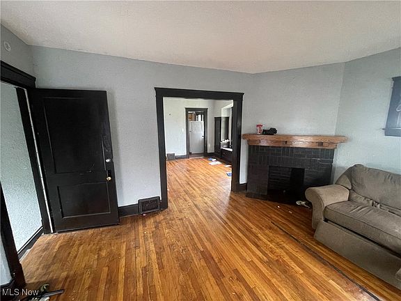 4th image of 12808 Gruss Ave