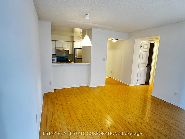 7 Carlton St #1101 — Photo 9