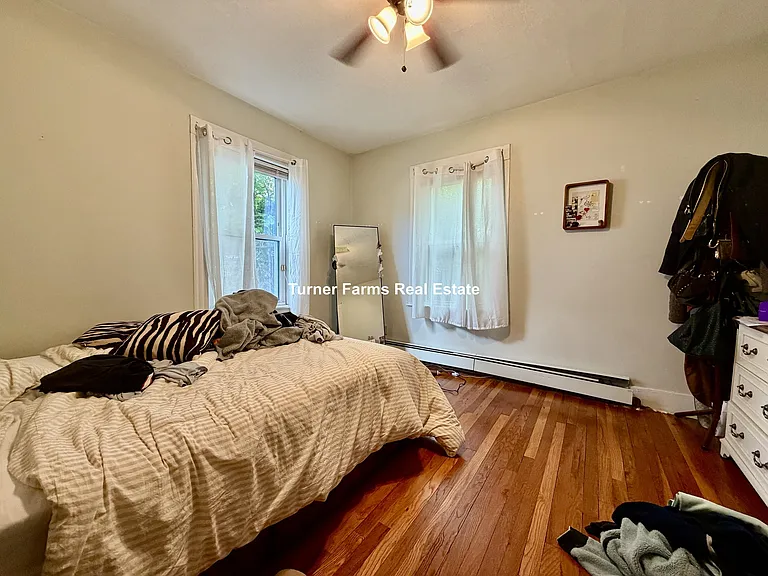 94 Heath St #1F — Photo 6