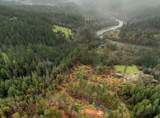 200 Hog Creek Rd, Merlin, OR 97532