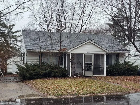 2212 Roselawn Ave, Lafayette, IN 47904