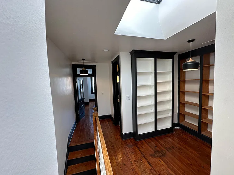 139 N Linwood Ave — Photo 19