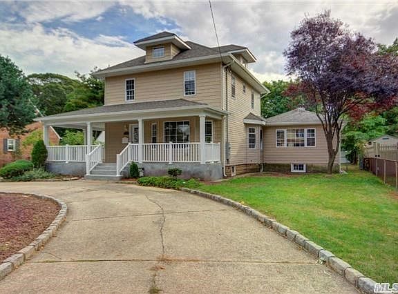 2nd image of 534 Birch St