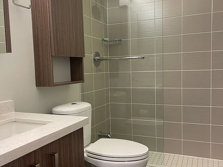 18 Uptown Dr #308 — Photo 8