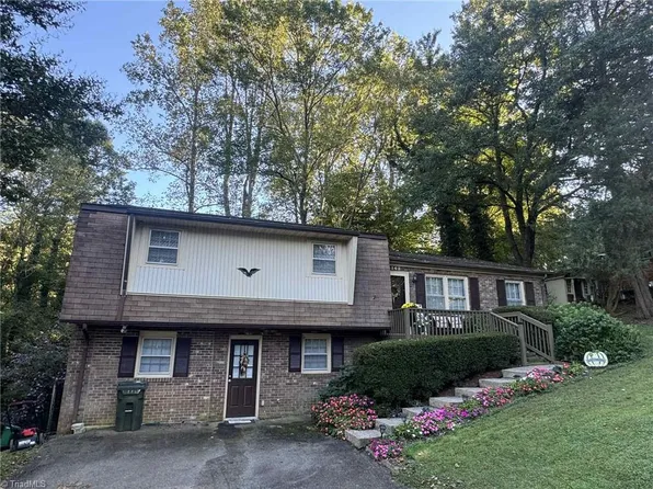 142 James St, Elkin, NC 28621