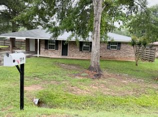 110 Avenue D, Ellisville, MS 39437