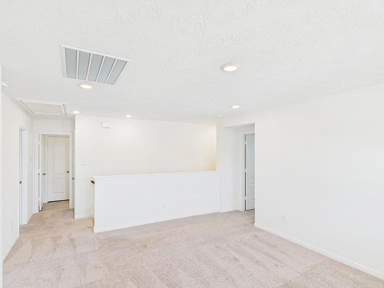 15643 Fellswood Dr — Photo 21