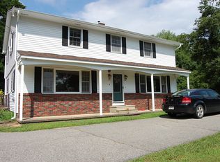 8 Ragged Hill Rd, West Brookfield, MA 01585