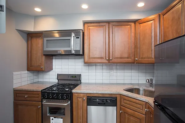 Rented by MNS | media 36